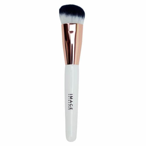 No. 101 Flawless Foundation Brush