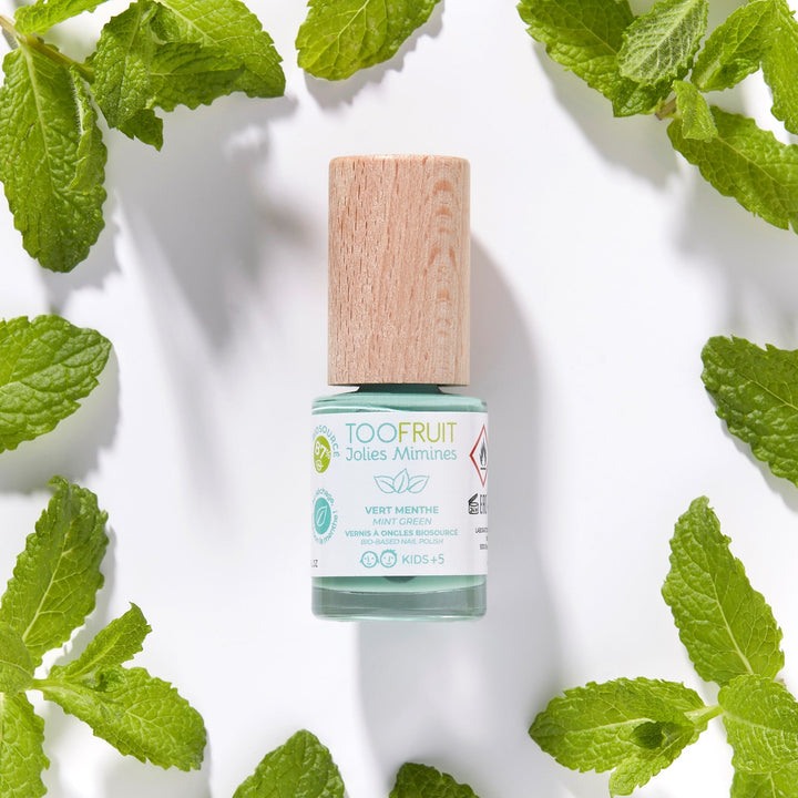 NAIL POLISH mint